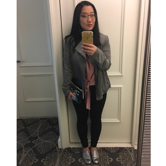 Meet your Posher, Rebecca - Picture 1 of 1